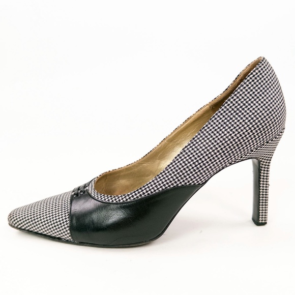 Vintage Charles Jourdan Houndstooth Pumps - Picture 2 of 8
